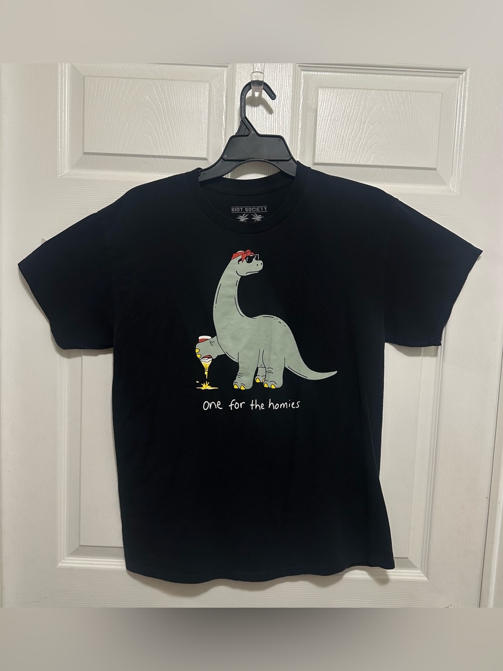Riot Society One For The Homies Men Shirt Large L Black Dinosaur Brontosaurus